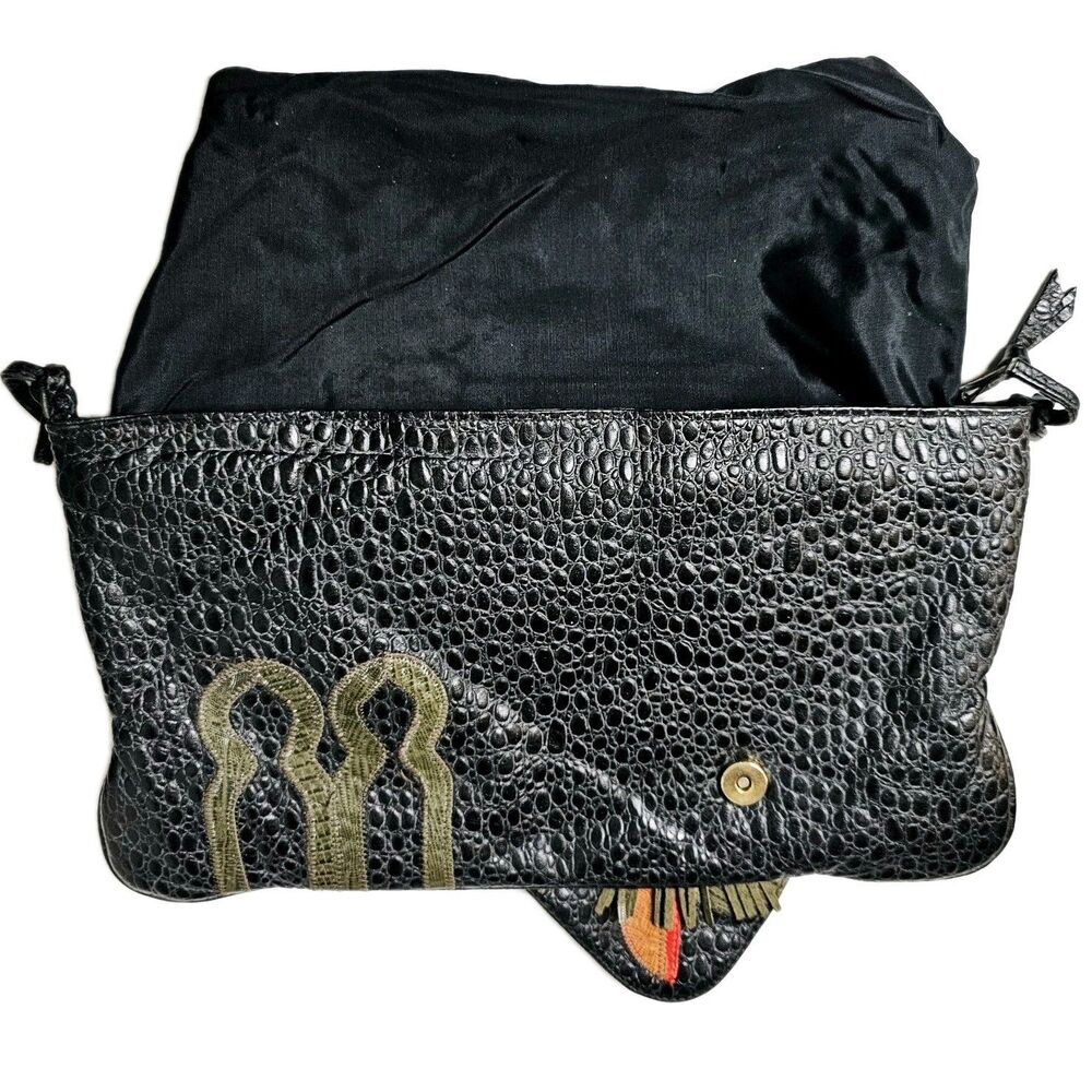 VTG Pinky Crossbody Shoulder Bag Pebble Leather Elephants Tassel Blk 1980s USA! - Picture 6 of 14